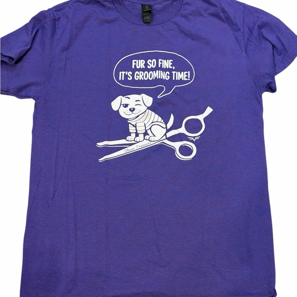 Gildan Purple Short Sleeve Tee with Dog Print